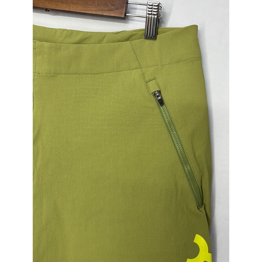 Oakley Maven‎ Scrub Short Mens Fern Logo Regular Fit Zipper Pockets Stretch 36 - Picture 5 of 16